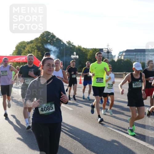 07.09.2025 - BARMER Alsterlauf Yannick Fuchs http://msf.ph/oto/8730615 07.09.2025 08:59:16 Laufen 467, 4085, 2383, 4894, 3802 meine-sportfotos.de