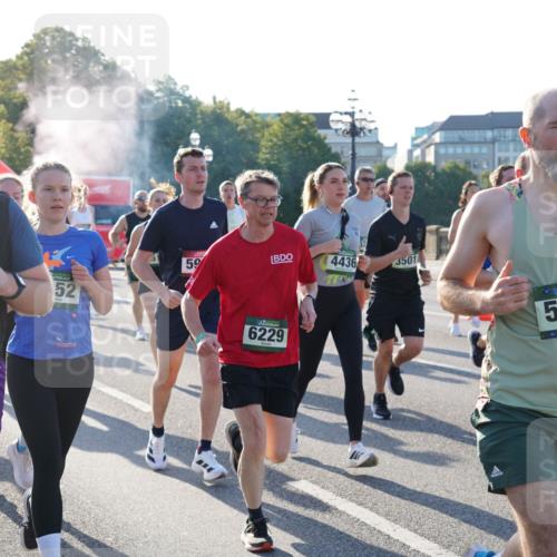 07.09.2025 - BARMER Alsterlauf Yannick Fuchs http://msf.ph/oto/8730648 07.09.2025 08:59:22 Laufen 52, 36, 5883, 59, 4436, 3501, 6229, 36, 5208 meine-sportfotos.de