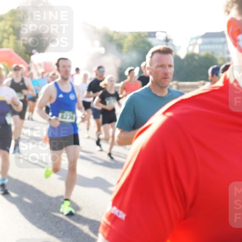 07.09.2025 - BARMER Alsterlauf Yannick Fuchs http://msf.ph/oto/8730671 07.09.2025 08:59:27 Laufen 8231 meine-sportfotos.de