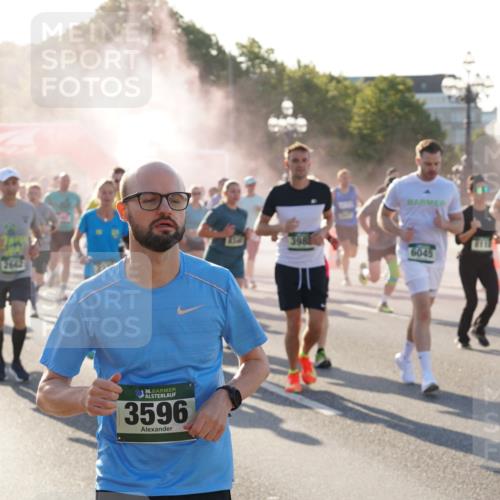 07.09.2025 - BARMER Alsterlauf Yannick Fuchs http://msf.ph/oto/8730749 07.09.2025 08:59:40 Laufen 36, 3596, 3988, 6045, 6065 meine-sportfotos.de