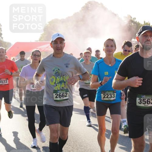 07.09.2025 - BARMER Alsterlauf Yannick Fuchs http://msf.ph/oto/8730755 07.09.2025 08:59:43 Laufen 10, 3572, 2662, 2233, 6136, 3563 meine-sportfotos.de