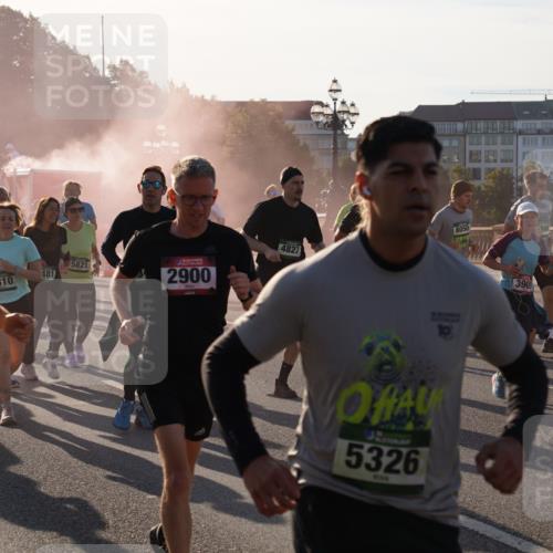 07.09.2025 - BARMER Alsterlauf Yannick Fuchs http://msf.ph/oto/8730783 07.09.2025 08:59:47 Laufen 2879, 3810, 5821, 481, 2900, 4827, 8050, 5326, 3909, 4762 meine-sportfotos.de