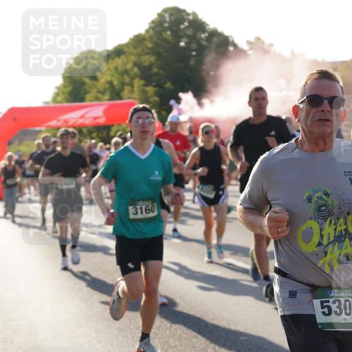 07.09.2025 - BARMER Alsterlauf Yannick Fuchs http://msf.ph/oto/8730880 07.09.2025 09:00:02 Laufen 3160, 36, 36, 5307 meine-sportfotos.de