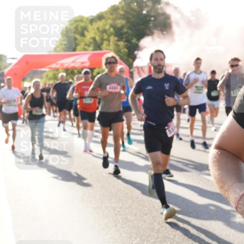 07.09.2025 - BARMER Alsterlauf Yannick Fuchs http://msf.ph/oto/8730893 07.09.2025 09:00:05 Laufen 51 meine-sportfotos.de
