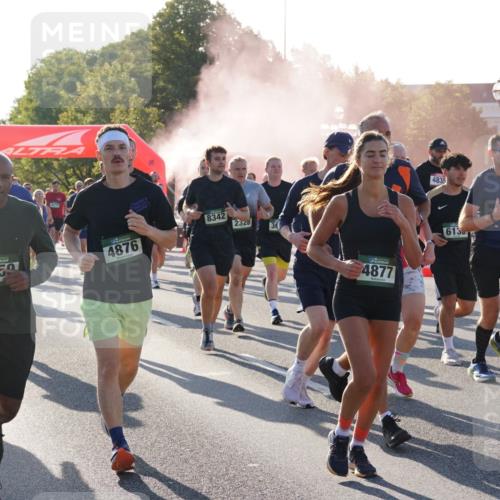 07.09.2025 - BARMER Alsterlauf Yannick Fuchs http://msf.ph/oto/8730939 07.09.2025 09:00:14 Laufen 8359, 4974, 4876, 8342, 2328, 30, 4877, 4835, 6135, 4978 meine-sportfotos.de