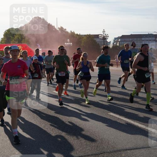 07.09.2025 - BARMER Alsterlauf Yannick Fuchs http://msf.ph/oto/8730980 07.09.2025 09:00:20 Laufen 5349, 308, 589, 5197, 490, 4824, 8339, 3155, 5340 meine-sportfotos.de