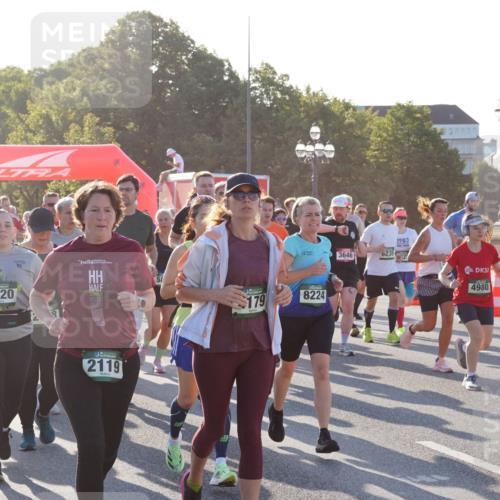 07.09.2025 - BARMER Alsterlauf Yannick Fuchs http://msf.ph/oto/8731114 07.09.2025 09:00:47 Laufen 4520, 2119, 51, 179, 8224, 1983, 62352, 3646, 4980 meine-sportfotos.de