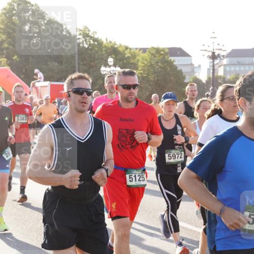 07.09.2025 - BARMER Alsterlauf Yannick Fuchs http://msf.ph/oto/8731138 07.09.2025 09:00:50 Laufen 2112, 5383, 28, 5125, 5972, 36, 5777, 5 meine-sportfotos.de