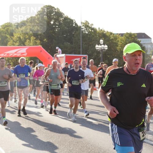 07.09.2025 - BARMER Alsterlauf Yannick Fuchs http://msf.ph/oto/8731148 07.09.2025 09:00:52 Laufen 6328, 5584, 2112, 4103, 28, 3962 meine-sportfotos.de