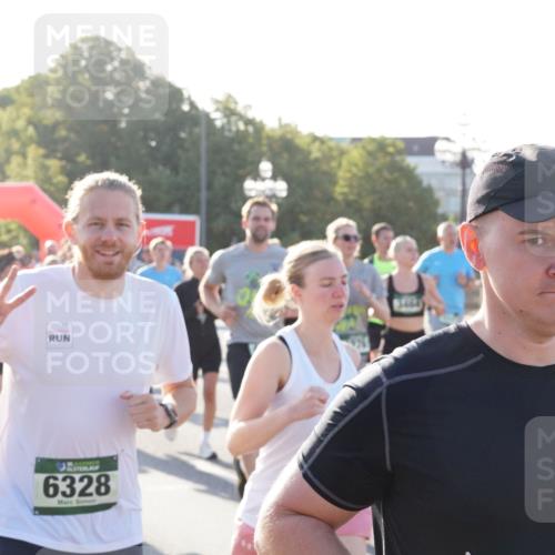07.09.2025 - BARMER Alsterlauf Yannick Fuchs http://msf.ph/oto/8731172 07.09.2025 09:00:58 Laufen 6328 meine-sportfotos.de
