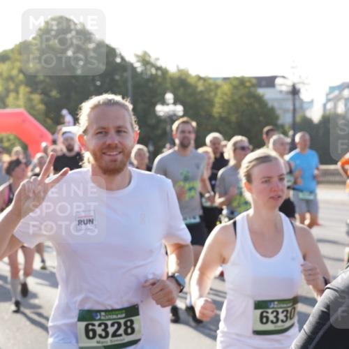 07.09.2025 - BARMER Alsterlauf Yannick Fuchs http://msf.ph/oto/8731174 07.09.2025 09:00:58 Laufen 6328, 6330 meine-sportfotos.de