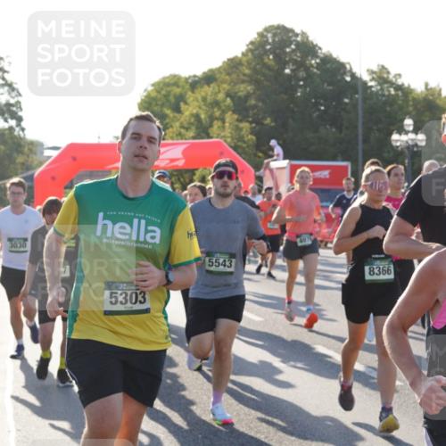 07.09.2025 - BARMER Alsterlauf Yannick Fuchs http://msf.ph/oto/8731190 07.09.2025 09:01:01 Laufen 44414, 3030, 5303, 5543, 8366, 36, 2445 meine-sportfotos.de