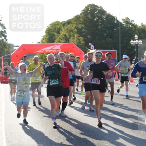 07.09.2025 - BARMER Alsterlauf Yannick Fuchs http://msf.ph/oto/8731257 07.09.2025 09:01:10 Laufen 5891, 5134, 5489, 5490, 3593, 3314, 8129 meine-sportfotos.de