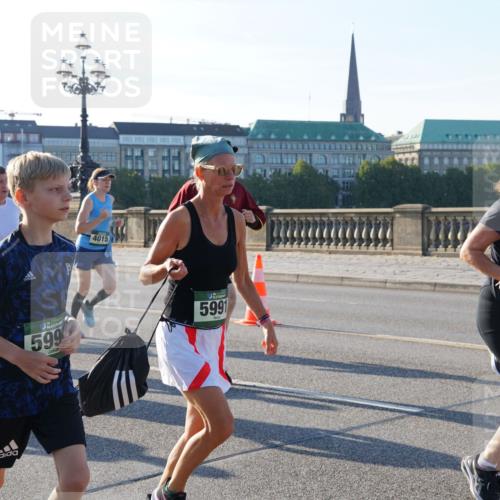07.09.2025 - BARMER Alsterlauf Yannick Fuchs http://msf.ph/oto/8731334 07.09.2025 09:01:19 Laufen 8292, 2731, 4015, 599, 5991, 4107 meine-sportfotos.de