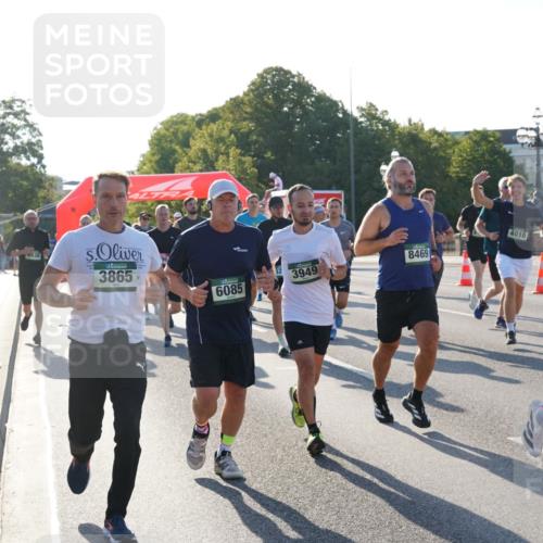 07.09.2025 - BARMER Alsterlauf Yannick Fuchs http://msf.ph/oto/8731374 07.09.2025 09:01:24 Laufen 3865, 3949, 6085, 8469, 4010 meine-sportfotos.de