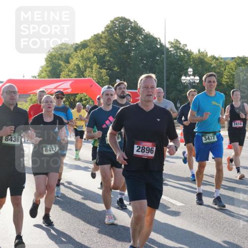 07.09.2025 - BARMER Alsterlauf Yannick Fuchs http://msf.ph/oto/8731391 07.09.2025 09:01:27 Laufen 8436, 8417, 2896, 3437, 2416 meine-sportfotos.de