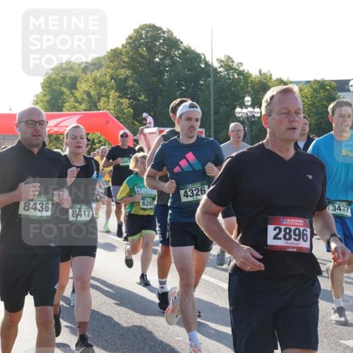 07.09.2025 - BARMER Alsterlauf Yannick Fuchs http://msf.ph/oto/8731398 07.09.2025 09:01:28 Laufen 8436, 8417, 5607, 4326, 6261, 2896, 3437, 16 meine-sportfotos.de