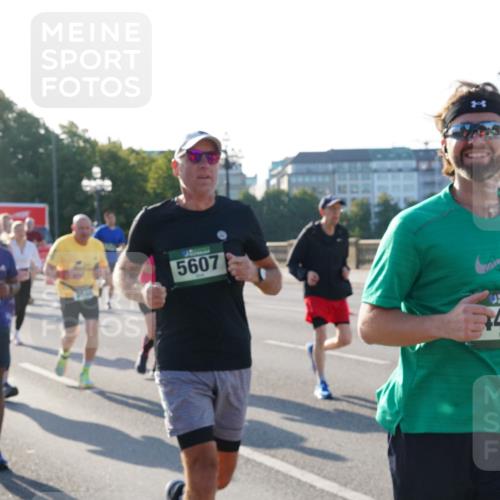 07.09.2025 - BARMER Alsterlauf Yannick Fuchs http://msf.ph/oto/8731421 07.09.2025 09:01:32 Laufen 5607, 36, 499 meine-sportfotos.de