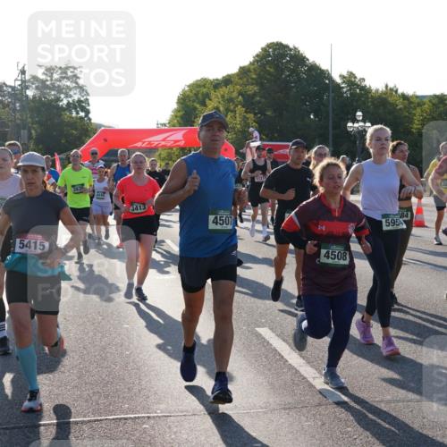 07.09.2025 - BARMER Alsterlauf Yannick Fuchs http://msf.ph/oto/8731458 07.09.2025 09:01:37 Laufen 407, 5415, 5121, 4440, 3413, 4507, 4508, 84, 595 meine-sportfotos.de