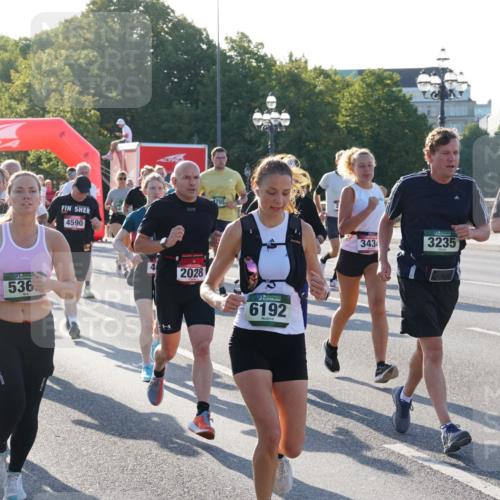 07.09.2025 - BARMER Alsterlauf Yannick Fuchs http://msf.ph/oto/8731542 07.09.2025 09:01:50 Laufen 8303, 536, 4590, 2028, 6192, 3850, 343, 3235 meine-sportfotos.de