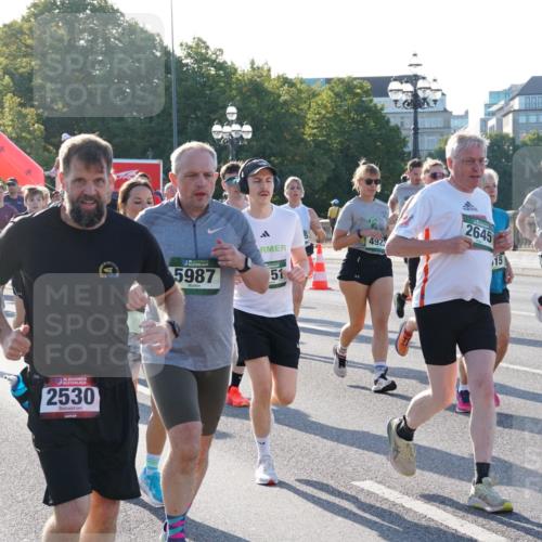 07.09.2025 - BARMER Alsterlauf Yannick Fuchs http://msf.ph/oto/8731579 07.09.2025 09:01:54 Laufen 3362, 447, 2229, 16, 2530, 5987, 51, 492, 2645, 15, 4257 meine-sportfotos.de