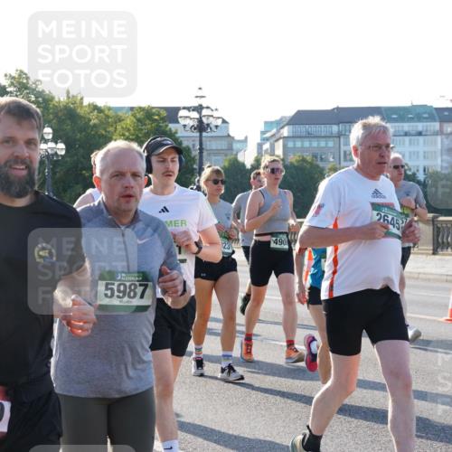 07.09.2025 - BARMER Alsterlauf Yannick Fuchs http://msf.ph/oto/8731586 07.09.2025 09:01:55 Laufen 36, 2530, 2823, 36, 5987, 123, 490, 2645, 051 meine-sportfotos.de