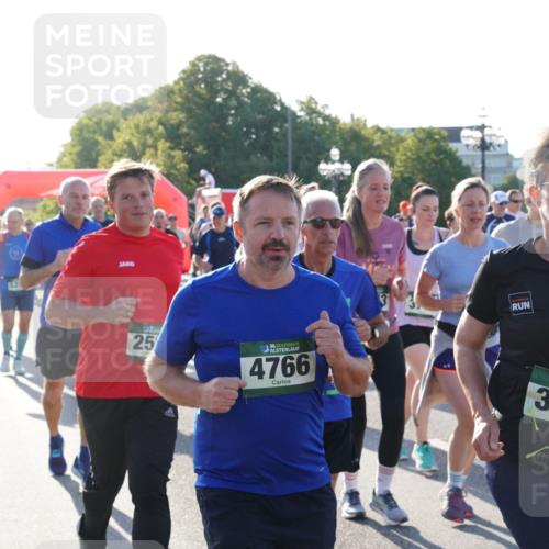 07.09.2025 - BARMER Alsterlauf Yannick Fuchs http://msf.ph/oto/8731660 07.09.2025 09:02:06 Laufen 25, 36, 4766, 136, 3036 meine-sportfotos.de