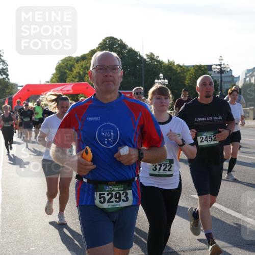 07.09.2025 - BARMER Alsterlauf Yannick Fuchs http://msf.ph/oto/8731694 07.09.2025 09:02:10 Laufen 36, 5293, 3722, 2452 meine-sportfotos.de