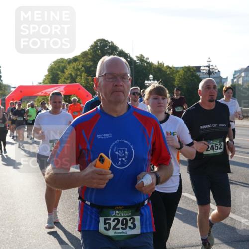 07.09.2025 - BARMER Alsterlauf Yannick Fuchs http://msf.ph/oto/8731696 07.09.2025 09:02:10 Laufen 2892, 7174, 36, 5293, 3048, 2452, 304, 73 meine-sportfotos.de