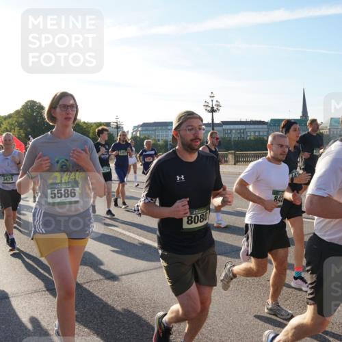 07.09.2025 - BARMER Alsterlauf Yannick Fuchs http://msf.ph/oto/8731761 07.09.2025 09:02:20 Laufen 3479, 5586, 3238, 3191, 8080, 842 meine-sportfotos.de