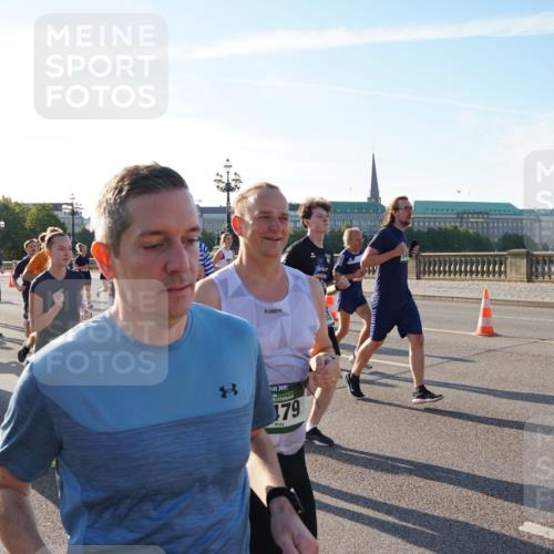 07.09.2025 - BARMER Alsterlauf Yannick Fuchs http://msf.ph/oto/8731781 07.09.2025 09:02:22 Laufen 5055, 738, 2983, 36, 179 meine-sportfotos.de
