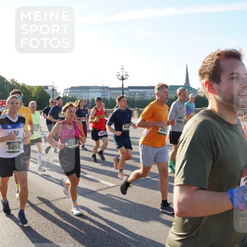 07.09.2025 - BARMER Alsterlauf Yannick Fuchs http://msf.ph/oto/8731794 07.09.2025 09:02:23 Laufen 325, 5055, 5376, 5446, 3559, 609, 393, 31 meine-sportfotos.de