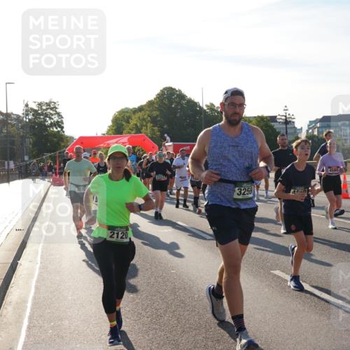 07.09.2025 - BARMER Alsterlauf Yannick Fuchs http://msf.ph/oto/8731817 07.09.2025 09:02:25 Laufen 3579, 2120, 2553, 3259, 4580 meine-sportfotos.de