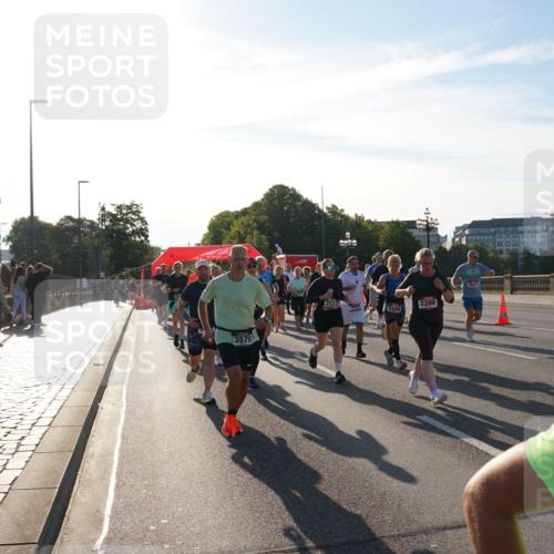 07.09.2025 - BARMER Alsterlauf Yannick Fuchs http://msf.ph/oto/8731824 07.09.2025 09:02:27 Laufen 3579, 2553, 2399, 4578, 15108, 2215 meine-sportfotos.de