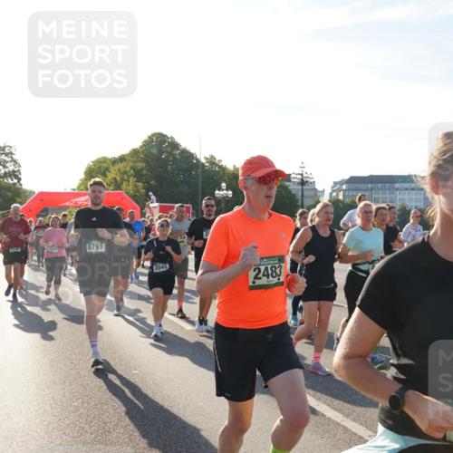 07.09.2025 - BARMER Alsterlauf Yannick Fuchs http://msf.ph/oto/8731867 07.09.2025 09:02:31 Laufen 3164, 5791, 2045, 2483, 36, 5809 meine-sportfotos.de
