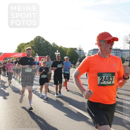 07.09.2025 - BARMER Alsterlauf Yannick Fuchs http://msf.ph/oto/8731872 07.09.2025 09:02:31 Laufen 5791, 3144, 2045, 2046, 336, 36, 2483, 2347, 2797 meine-sportfotos.de