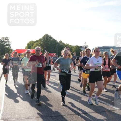 07.09.2025 - BARMER Alsterlauf Yannick Fuchs http://msf.ph/oto/8731916 07.09.2025 09:02:39 Laufen 2549, 5787, 2654, 4218, 2939, 6048, 5774, 2652, 4842, 5961, 230 meine-sportfotos.de