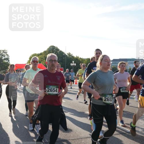 07.09.2025 - BARMER Alsterlauf Yannick Fuchs http://msf.ph/oto/8731927 07.09.2025 09:02:40 Laufen 2549, 137, 5787, 10, 2654, 4424, 2652, 484, 4842, 80, 577 meine-sportfotos.de