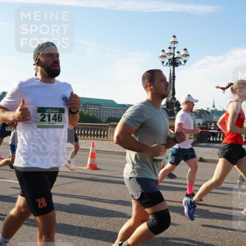 07.09.2025 - BARMER Alsterlauf Yannick Fuchs http://msf.ph/oto/8731969 07.09.2025 09:02:47 Laufen 5527, 575, 36, 2146, 28 meine-sportfotos.de