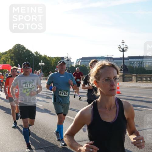 07.09.2025 - BARMER Alsterlauf Yannick Fuchs http://msf.ph/oto/8732003 07.09.2025 09:02:51 Laufen 091, 24, 4715, 4710, 8479 meine-sportfotos.de