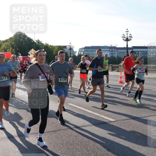 07.09.2025 - BARMER Alsterlauf Yannick Fuchs http://msf.ph/oto/8732033 07.09.2025 09:03:03 Laufen 4441, 2108, 3813, 308, 4177, 5397, 2084, 3207 meine-sportfotos.de