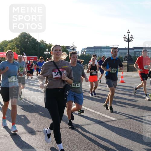 07.09.2025 - BARMER Alsterlauf Yannick Fuchs http://msf.ph/oto/8732037 07.09.2025 09:03:03 Laufen 2108, 3813, 3088, 4177, 2084, 5397, 356, 3207 meine-sportfotos.de