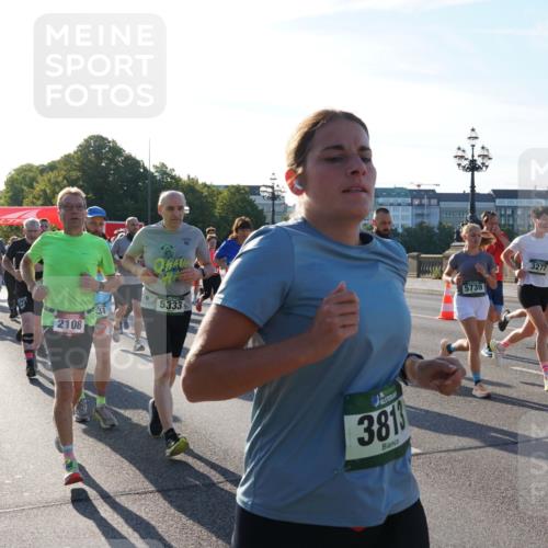 07.09.2025 - BARMER Alsterlauf Yannick Fuchs http://msf.ph/oto/8732054 07.09.2025 09:03:04 Laufen 3661, 2108, 131, 5333, 36, 3813, 5739, 3277, 5397, 15 meine-sportfotos.de