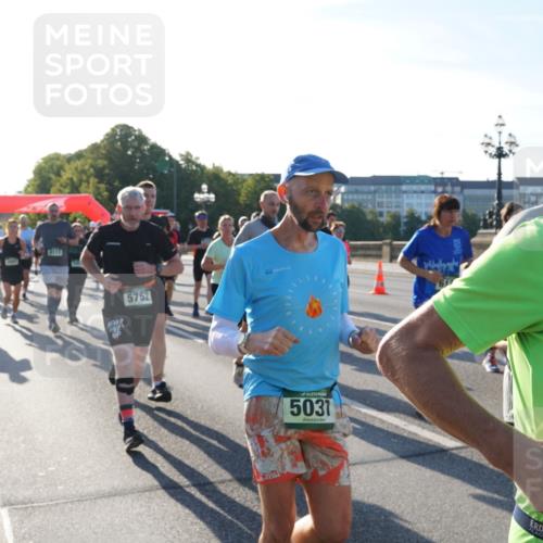 07.09.2025 - BARMER Alsterlauf Yannick Fuchs http://msf.ph/oto/8732069 07.09.2025 09:03:06 Laufen 5752, 5037 meine-sportfotos.de