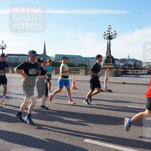 07.09.2025 - BARMER Alsterlauf Yannick Fuchs http://msf.ph/oto/8732096 07.09.2025 09:03:09 Laufen 8111, 5223, 6248, 4188, 2512 meine-sportfotos.de