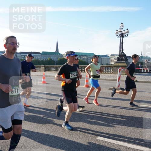 07.09.2025 - BARMER Alsterlauf Yannick Fuchs http://msf.ph/oto/8732099 07.09.2025 09:03:09 Laufen 51, 31, 8111, 48, 5223 meine-sportfotos.de