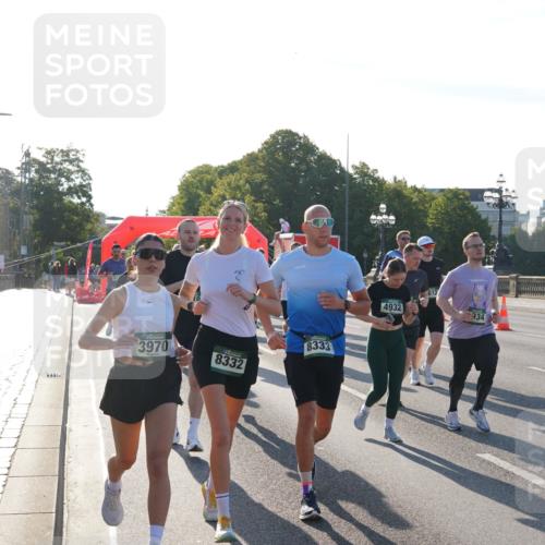 07.09.2025 - BARMER Alsterlauf Yannick Fuchs http://msf.ph/oto/8732104 07.09.2025 09:03:11 Laufen 4441, 8333, 3970, 8332, 4932, 934, 8230 meine-sportfotos.de