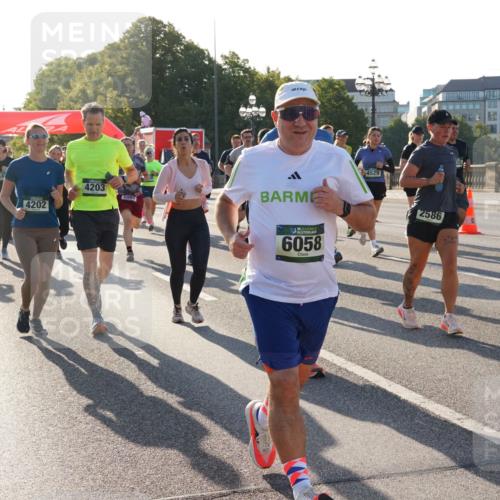07.09.2025 - BARMER Alsterlauf Yannick Fuchs http://msf.ph/oto/8732185 07.09.2025 09:03:21 Laufen 4203, 4202, 2092, 136, 6058, 4529, 2586, 3148, 5 meine-sportfotos.de