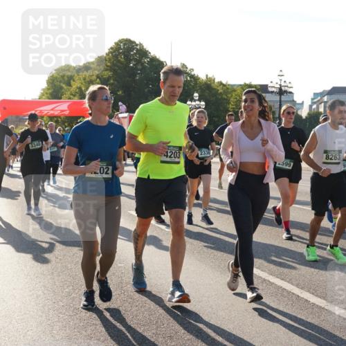 07.09.2025 - BARMER Alsterlauf Yannick Fuchs http://msf.ph/oto/8732194 07.09.2025 09:03:22 Laufen 3342, 3340, 201, 4203, 2336, 599, 02, 8263, 982 meine-sportfotos.de
