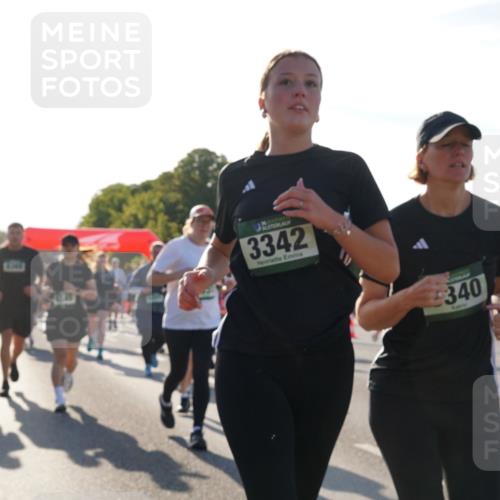 07.09.2025 - BARMER Alsterlauf Yannick Fuchs http://msf.ph/oto/8732213 07.09.2025 09:03:26 Laufen 3342, 340, 47 meine-sportfotos.de